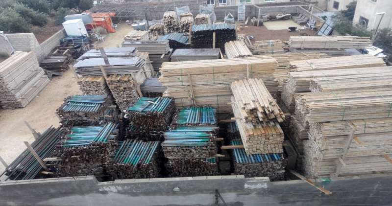 mustawdae sharkuh khalil judih lilmuqawalat al'iinshayiya